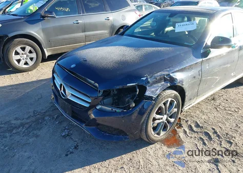 2017 Mercedes-Benz C 300 4Matic/Luxury 4Matic/Sport 4Matic из США, поврежденный, VIN WDDWF4KB5HR216065